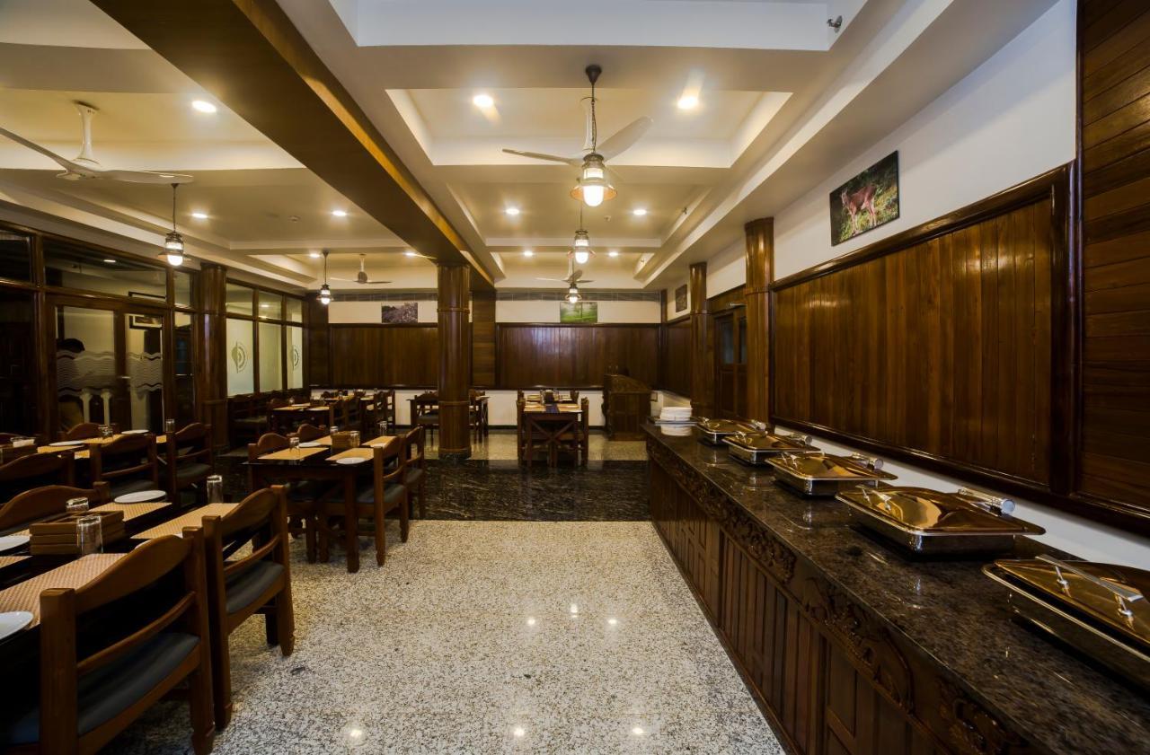 Hotel Guruvayur Darshan Extérieur photo