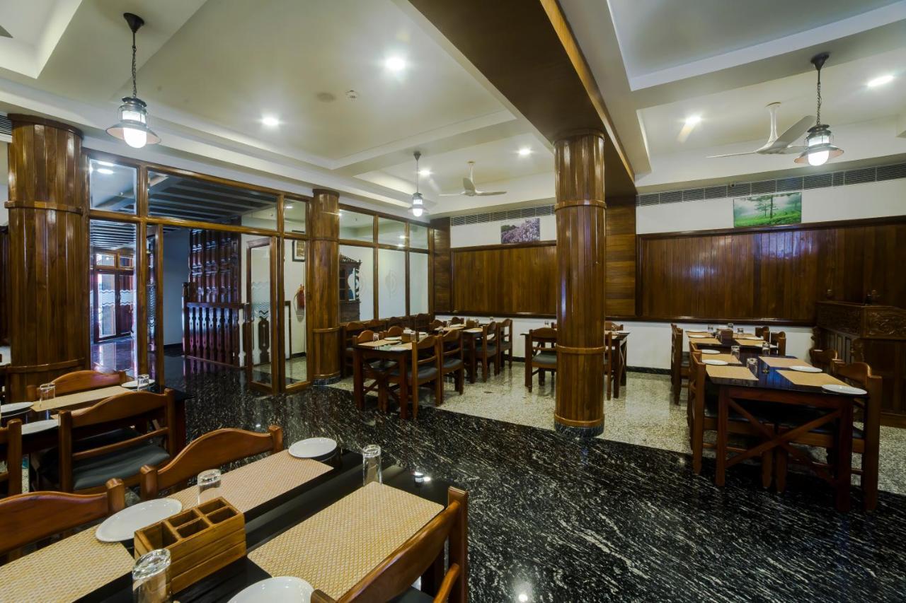 Hotel Guruvayur Darshan Extérieur photo