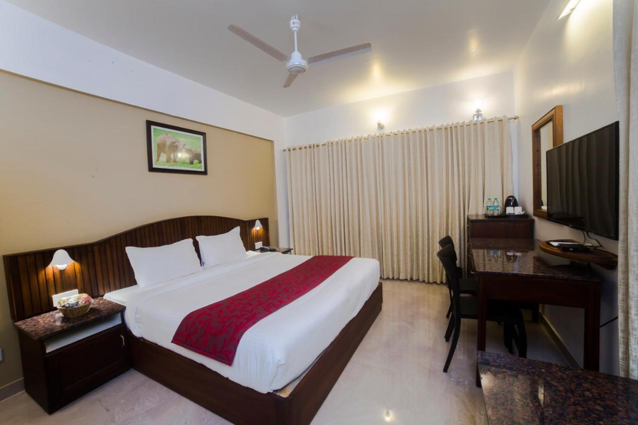 Hotel Guruvayur Darshan Extérieur photo